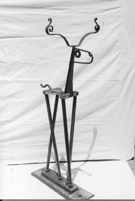 Animal Gallery: sculpture by Hardy Jones