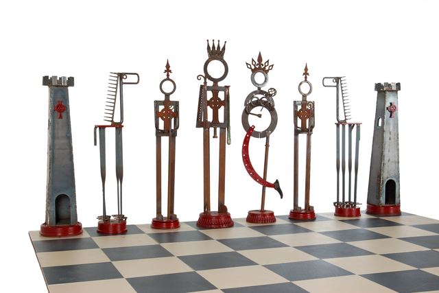 Marvin Avenue Chess Club: sculpture by Hardy Jones