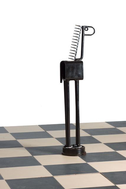 Marvin Avenue Chess Club: sculpture by Hardy Jones