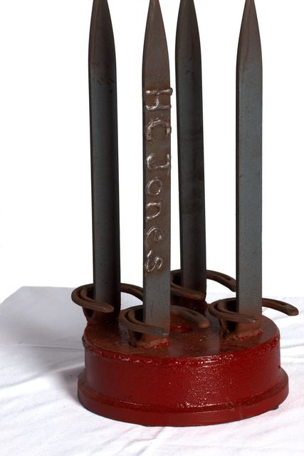Marvin Avenue Chess Club: sculpture by Hardy Jones