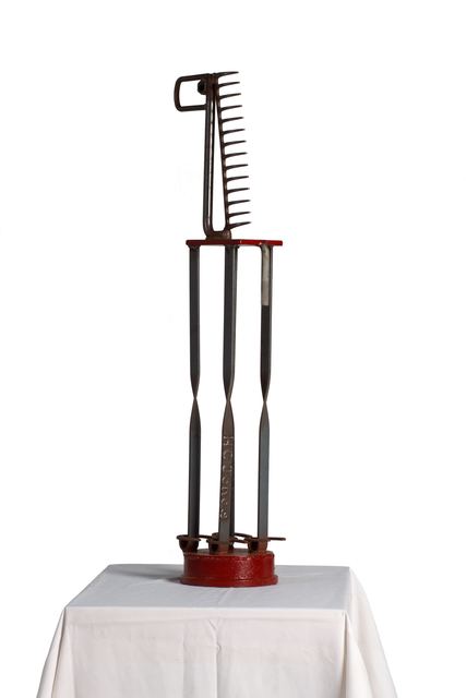 Marvin Avenue Chess Club: sculpture by Hardy Jones