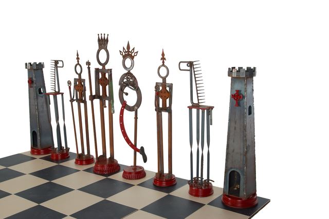 Marvin Avenue Chess Club: sculpture by Hardy Jones